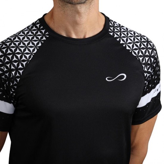 Camiseta Endless Feisty Geo Preto Branco