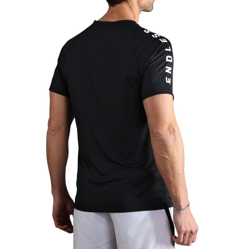 Camiseta preta ic?nica Endless Feisty