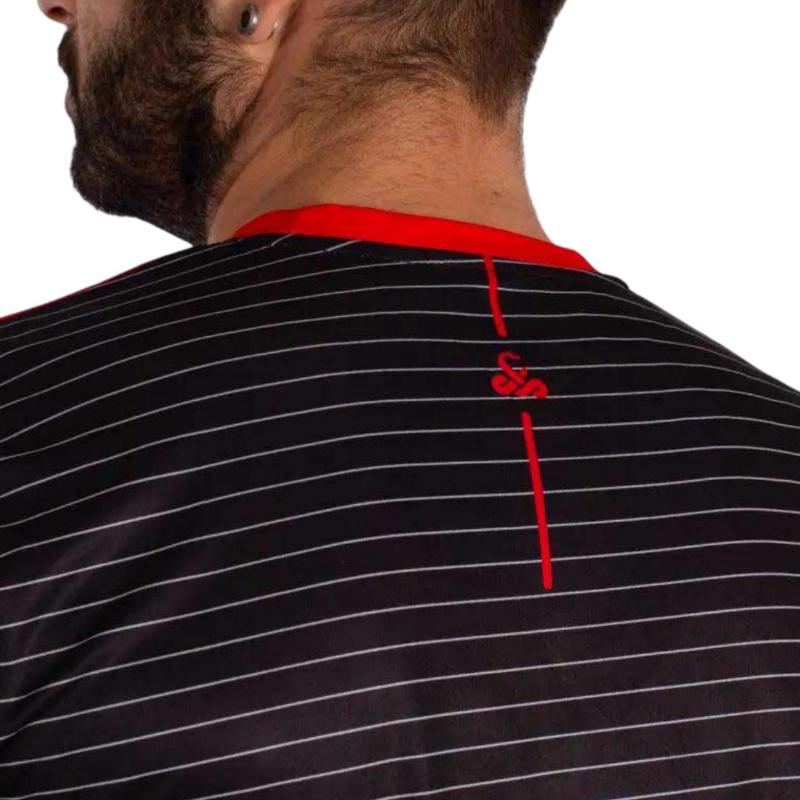 Vibora Rei Cobra X Anivers?rio T-Shirt Preto Vermelho