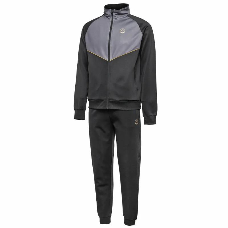 Retro-J di Chandal Zhayb