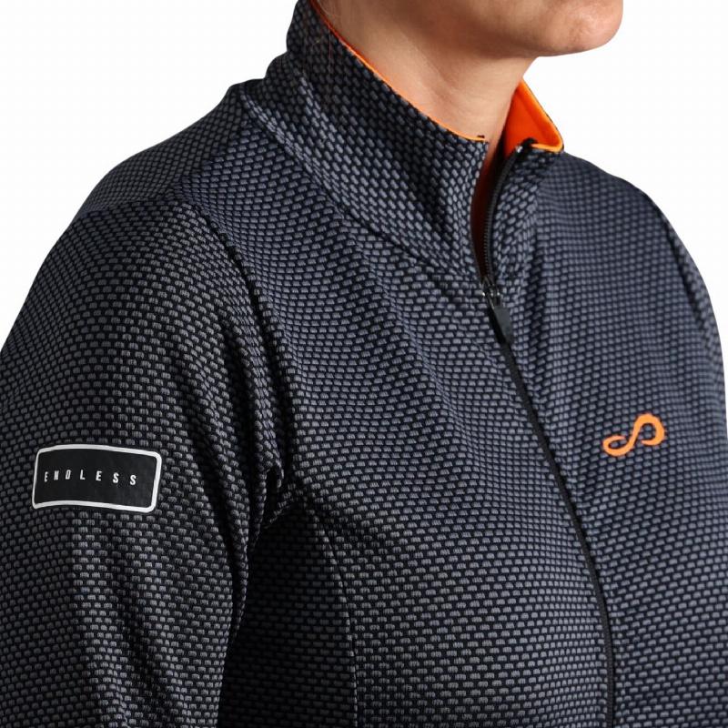 Chaquet? Endless Lithe Tit?nio